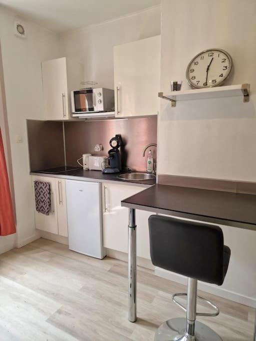Hyper Centre - Cosy Studio Troyes Luaran gambar